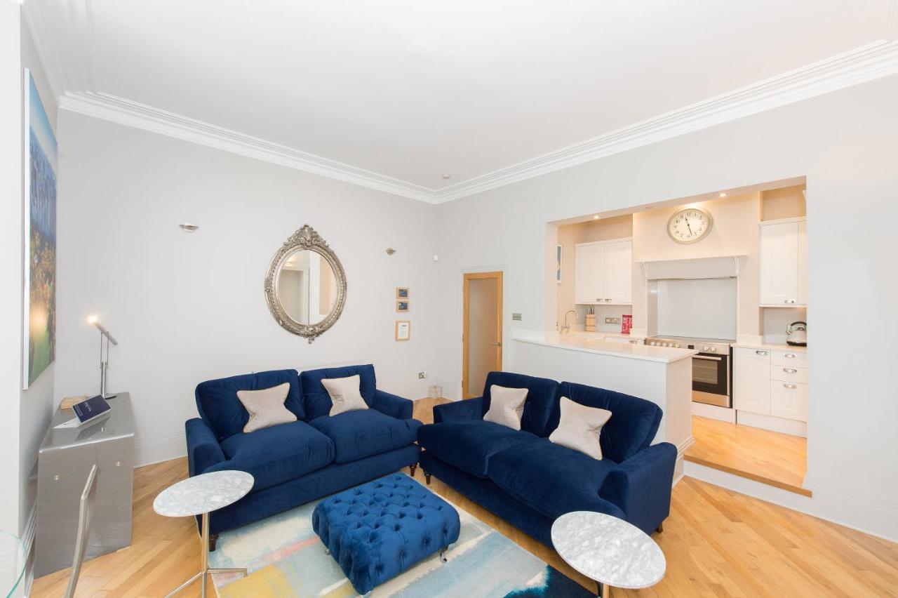 Harrogate Serviced Apartments ภายนอก รูปภาพ