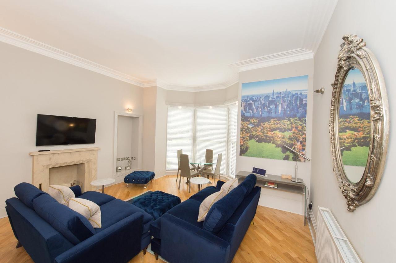Harrogate Serviced Apartments ภายนอก รูปภาพ