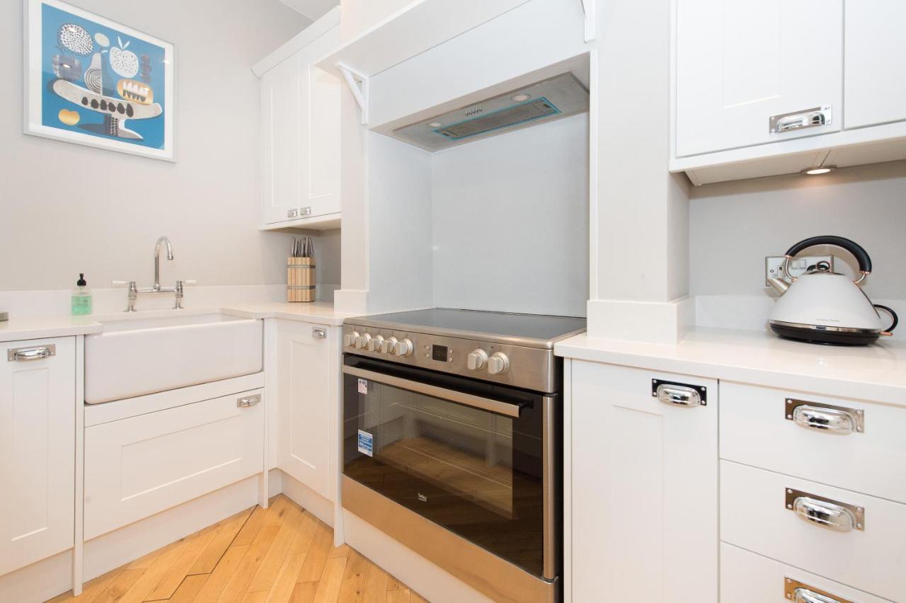 Harrogate Serviced Apartments ภายนอก รูปภาพ
