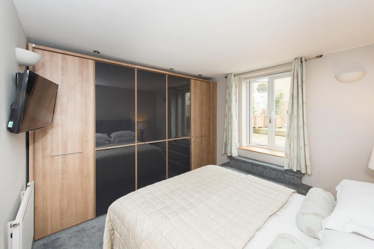 Harrogate Serviced Apartments ภายนอก รูปภาพ