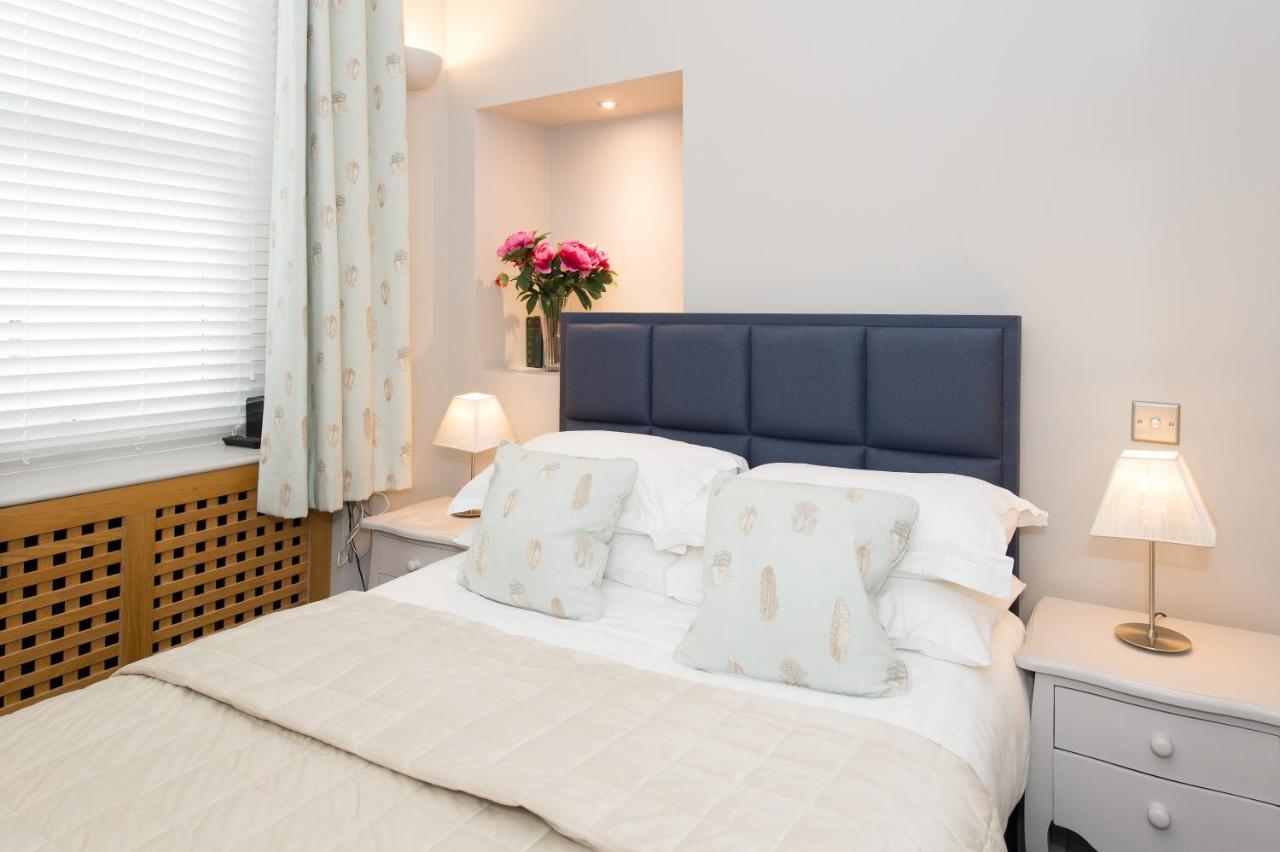 Harrogate Serviced Apartments ภายนอก รูปภาพ